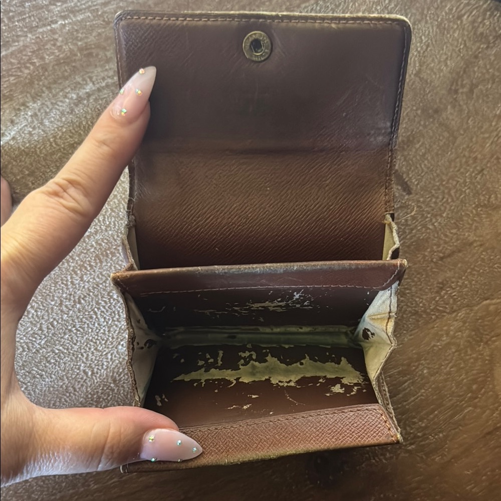 Louis Vuitton Monogram Porte Monnaie Plat Coin Wallet - Picture 8 of 11